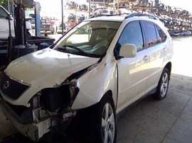 2004 LEXUS RX330, WHITE,  3.3L, AT, 4WD,  Z26366